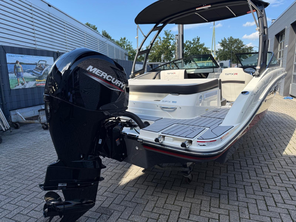 Sea Ray SPX 190 Outboard — foto 16 van 35
