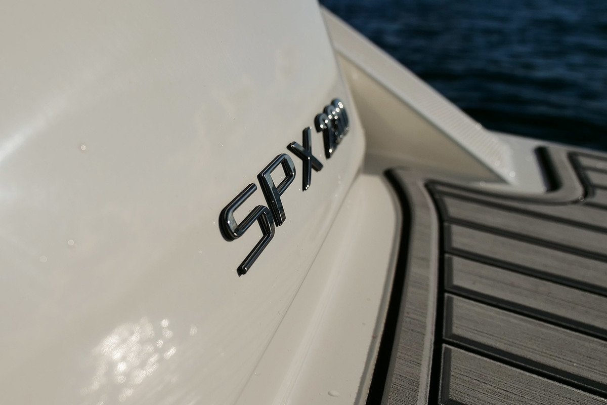 Sea Ray SPX 230 — foto 8 van 42