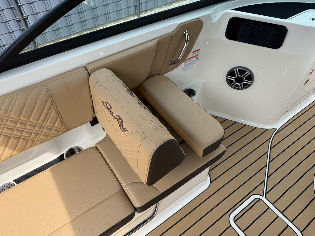 Sea Ray SDX 230 — foto 24 van 50