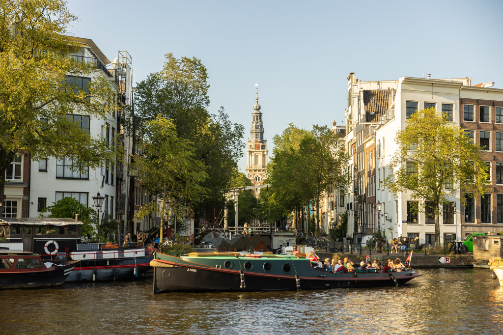 Alumax Open rondvaartboot 60 PAX. — foto 3 van 8