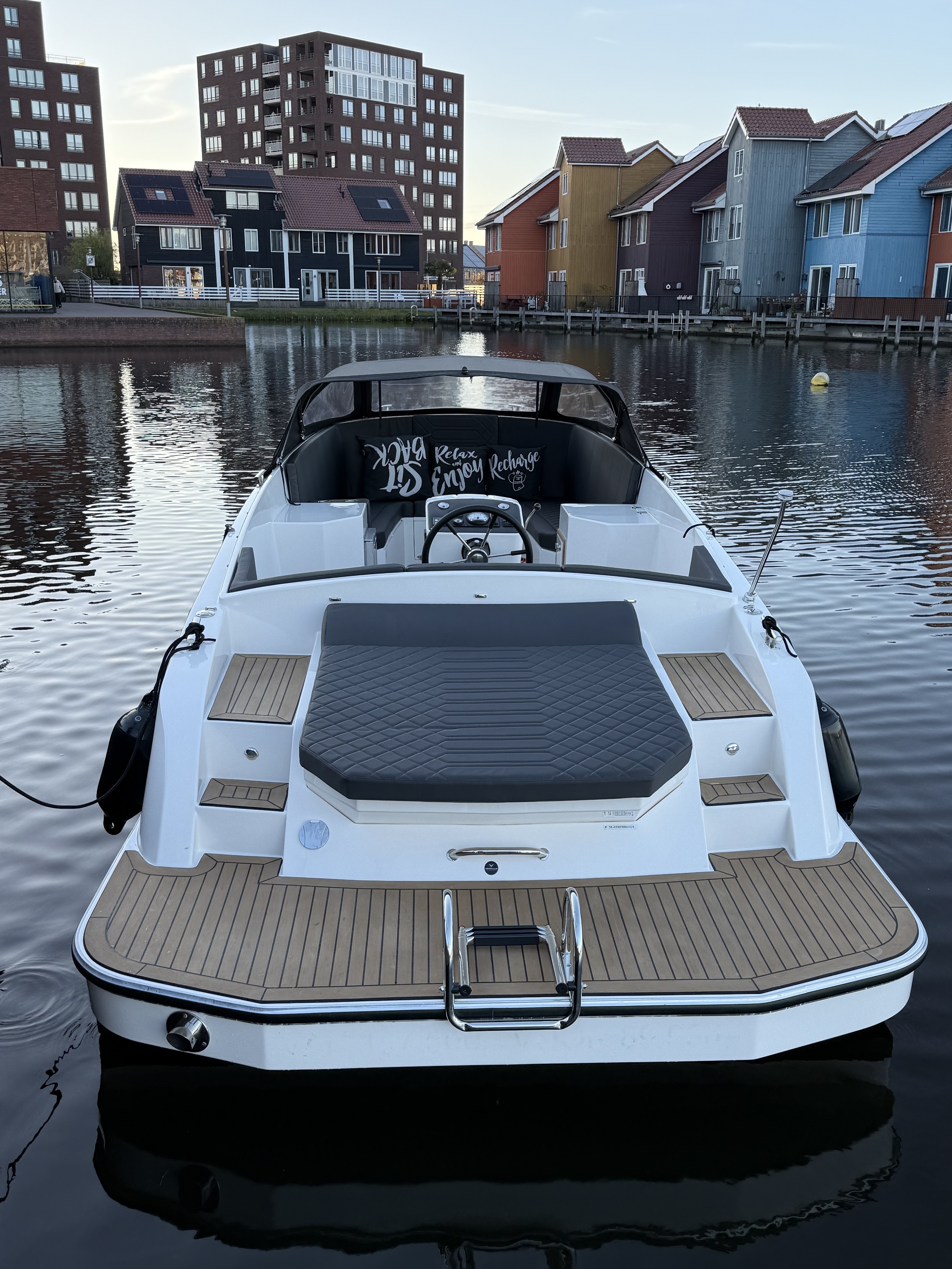 TendR 27 — foto 12 van 21