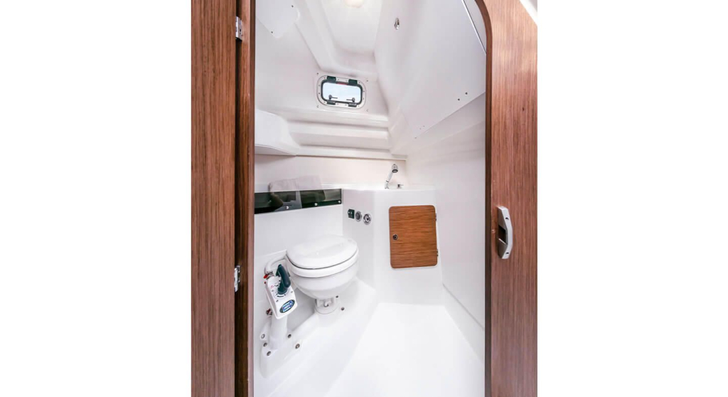 Beneteau Antares 8 | Nieuw samenstellen vanaf €67.518,- — foto 16 van 20