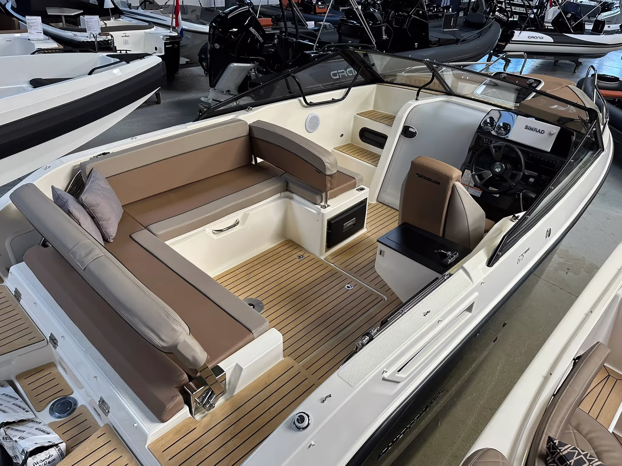 Quicksilver 675 Cruiser — foto 4 van 28
