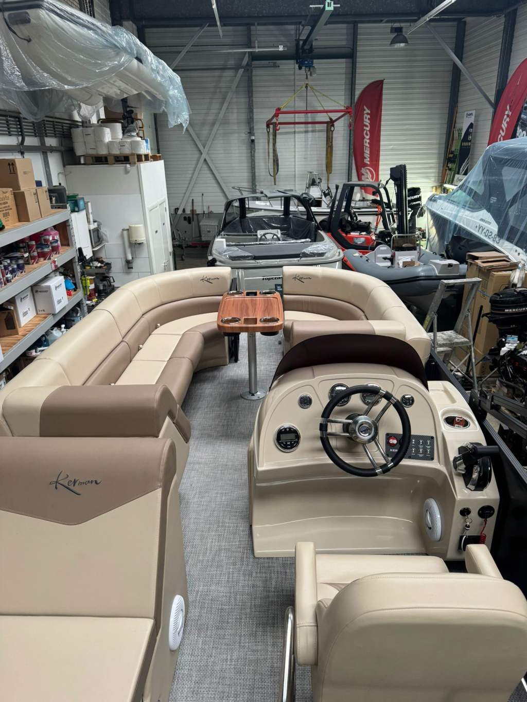 Kerman YS6220A Demo met Mercury 80pk — foto 4 van 11