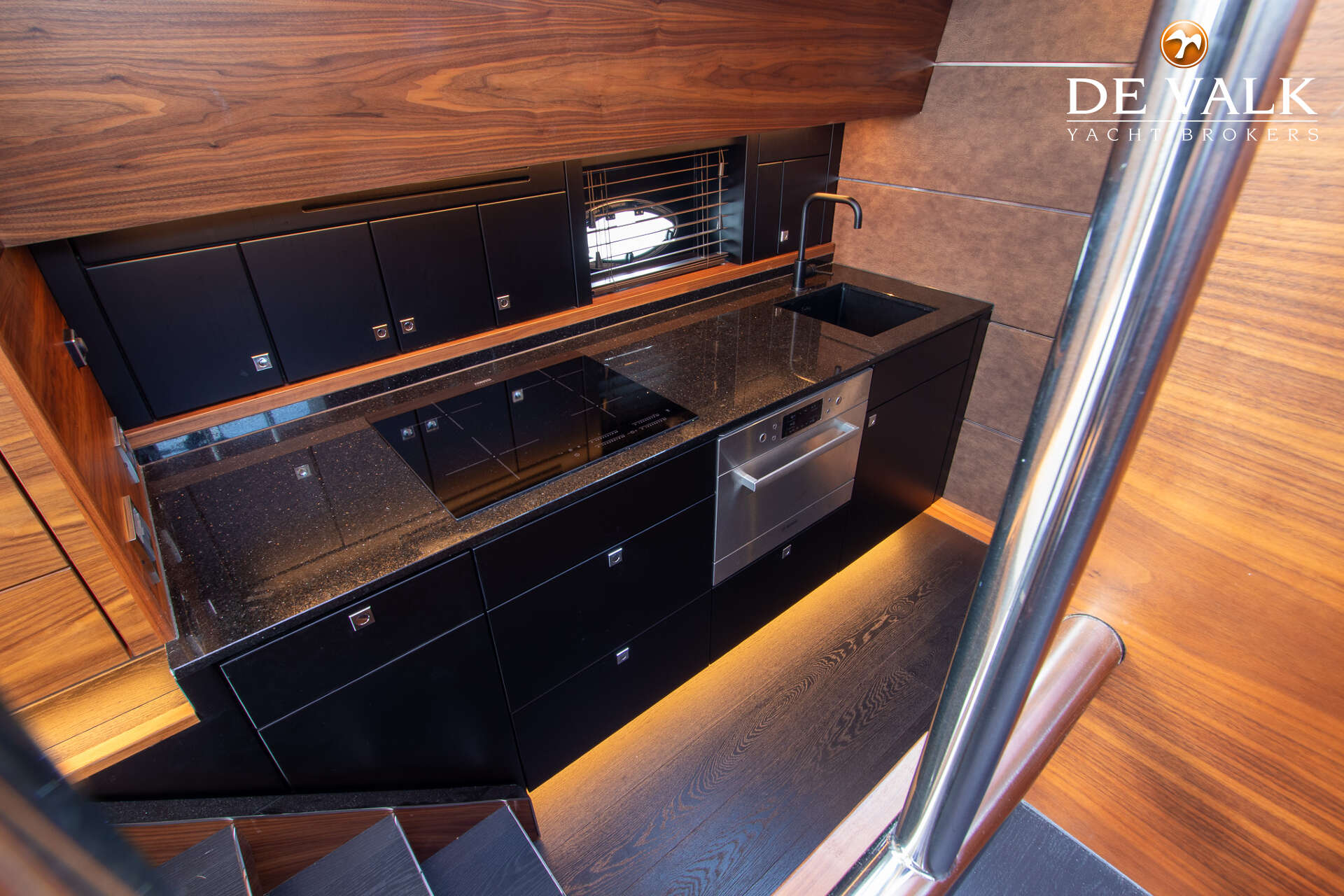 Van der Heijden Exclusive Deluxe 1600 — foto 26 van 43