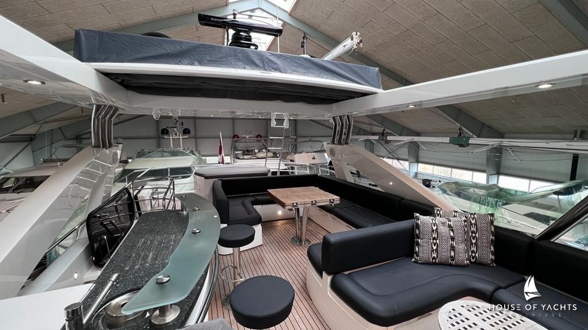 Sunseeker Manhattan 73 — foto 10 van 12