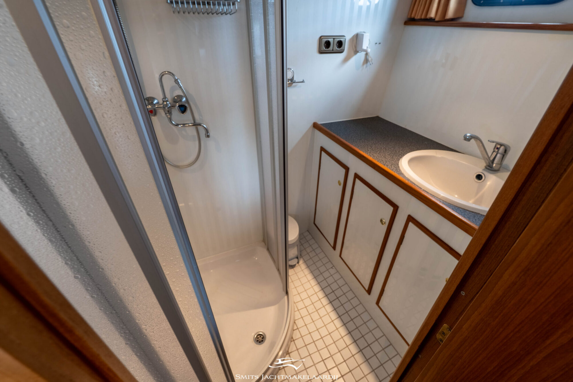 Valkkruiser 14.00 AK Cabrio — foto 51 van 94