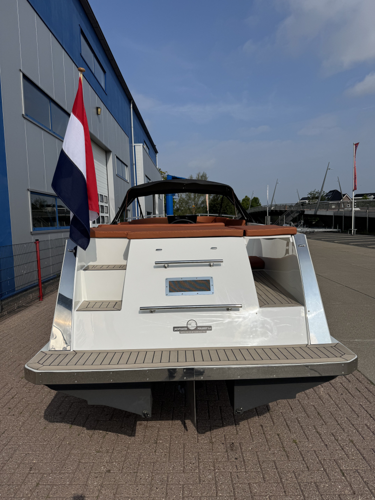 Maxima 630 - Vernieuwd model met Honda 30 pk en vast roer — foto 6 van 26