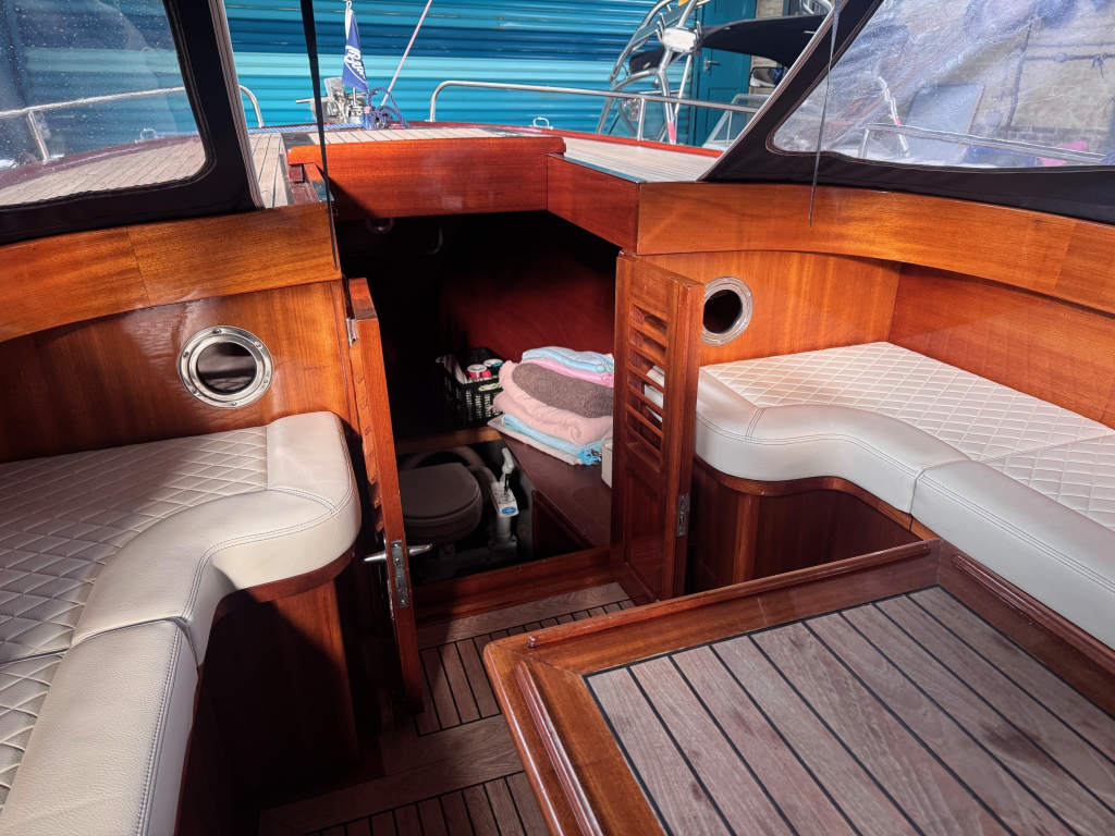 Beaver 900 — foto 6 van 14