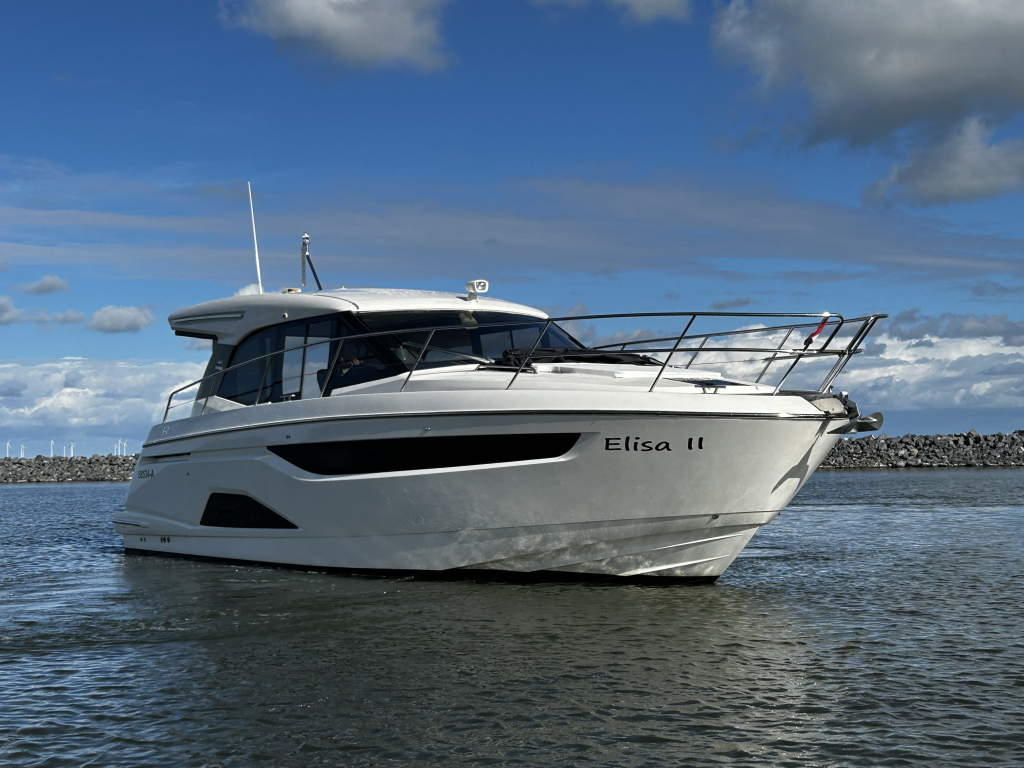 Bavaria Motor Boats R40 Coupé — foto 3 van 51