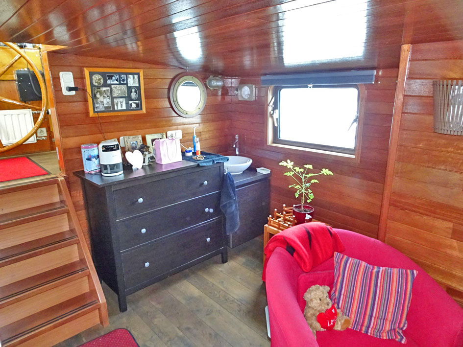 Spits B&B Varend Woonschip 39.09 met CvO — foto 43 van 56