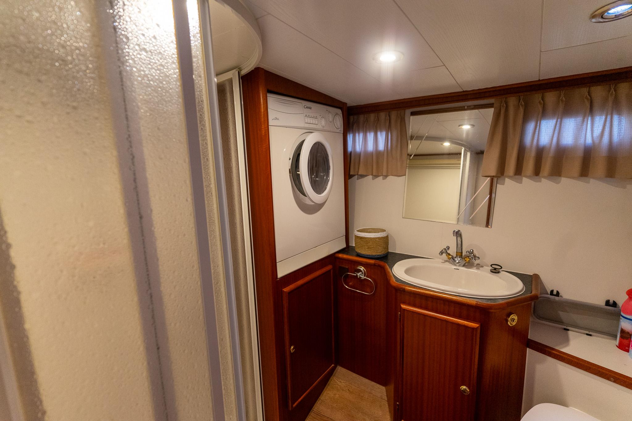 Valkkruiser Voyager 1550 — foto 32 van 45