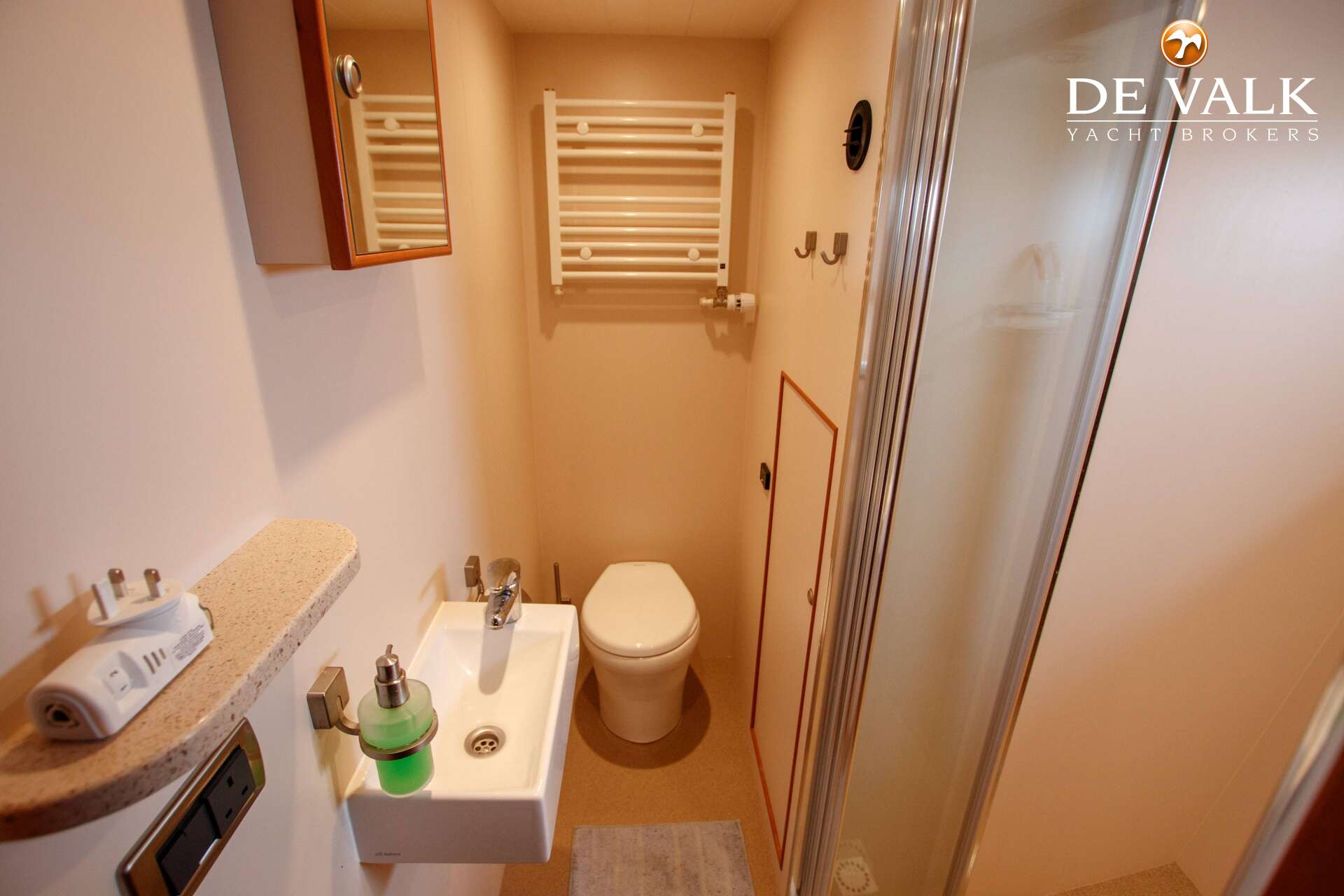 Almtrawler Delfino 65 — foto 34 van 44