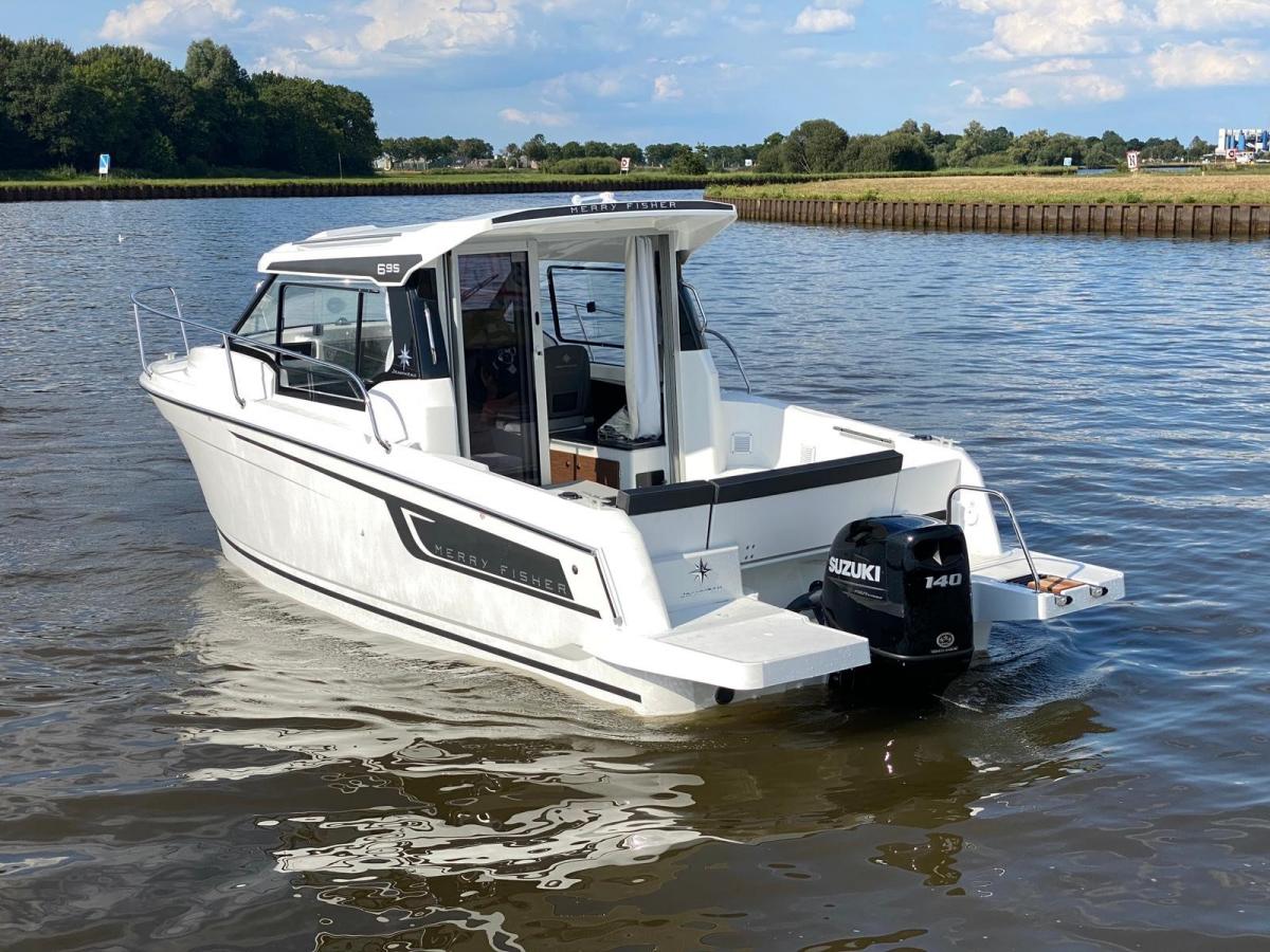 Jeanneau Merry Fisher 695 Serie 2. Deze prachtige boot is aanwezig op de Suzuki stand van hiswa te water 2026. — foto 14 van 18