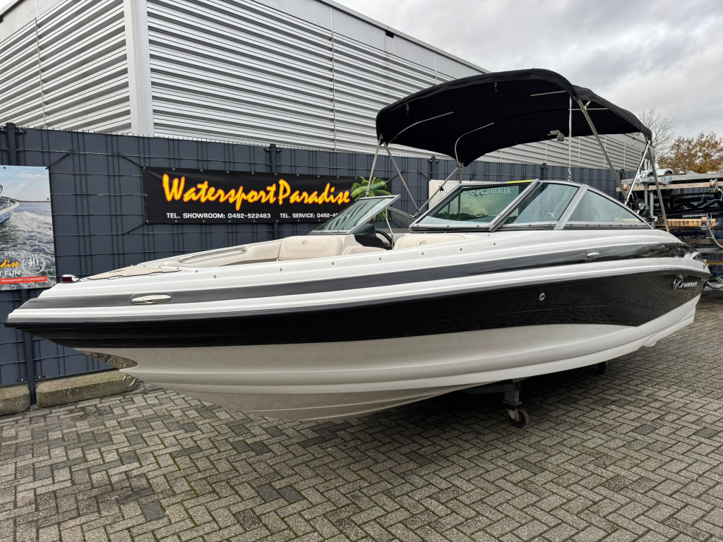 Crownline 215 SS — foto 2 van 24