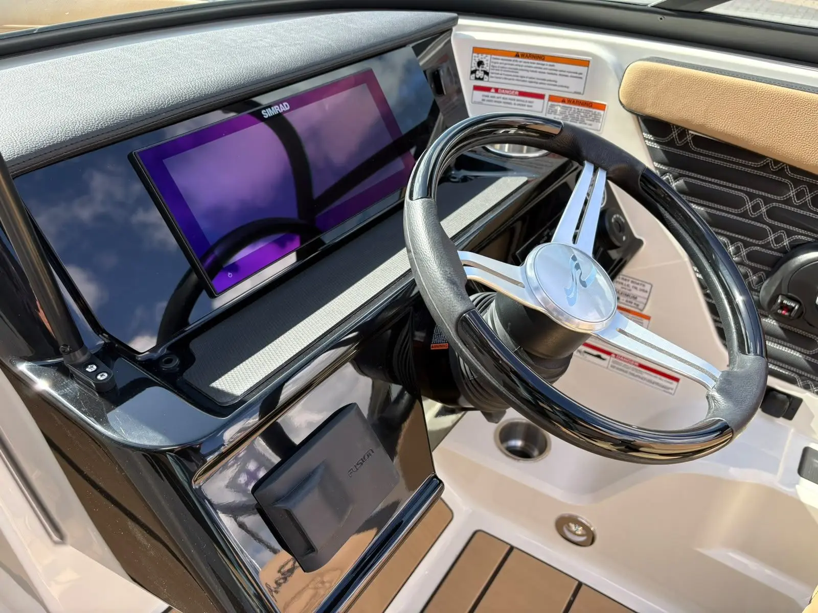Sea Ray SPX 190 (2027) — foto 20 van 39