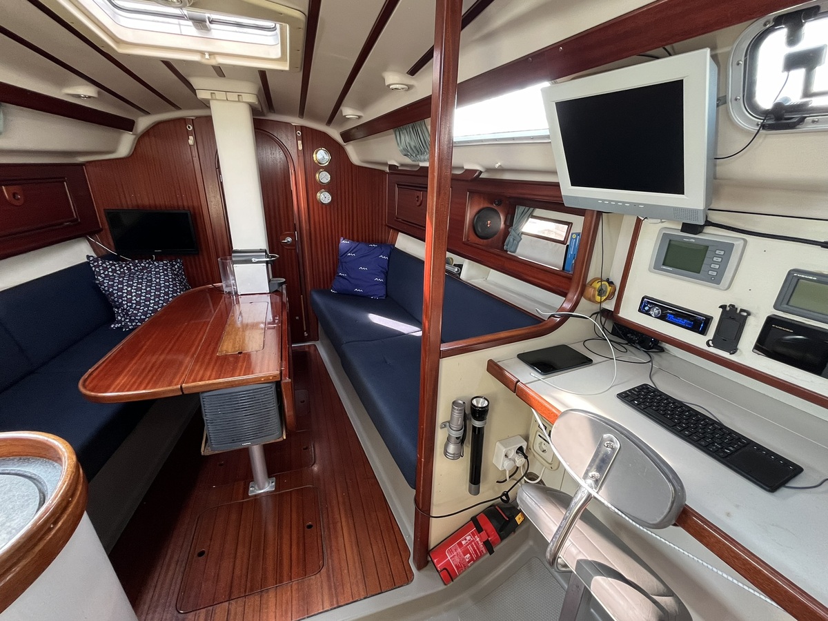 Dehler Yachtbau GmbH Dehler 35 CWS — foto 9 van 12