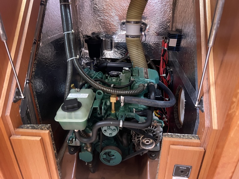 Bavaria Cruiser 32 — foto 15 van 32