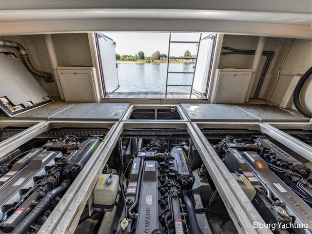 Skilla 2000 Triple Waterjet — foto 62 van 87