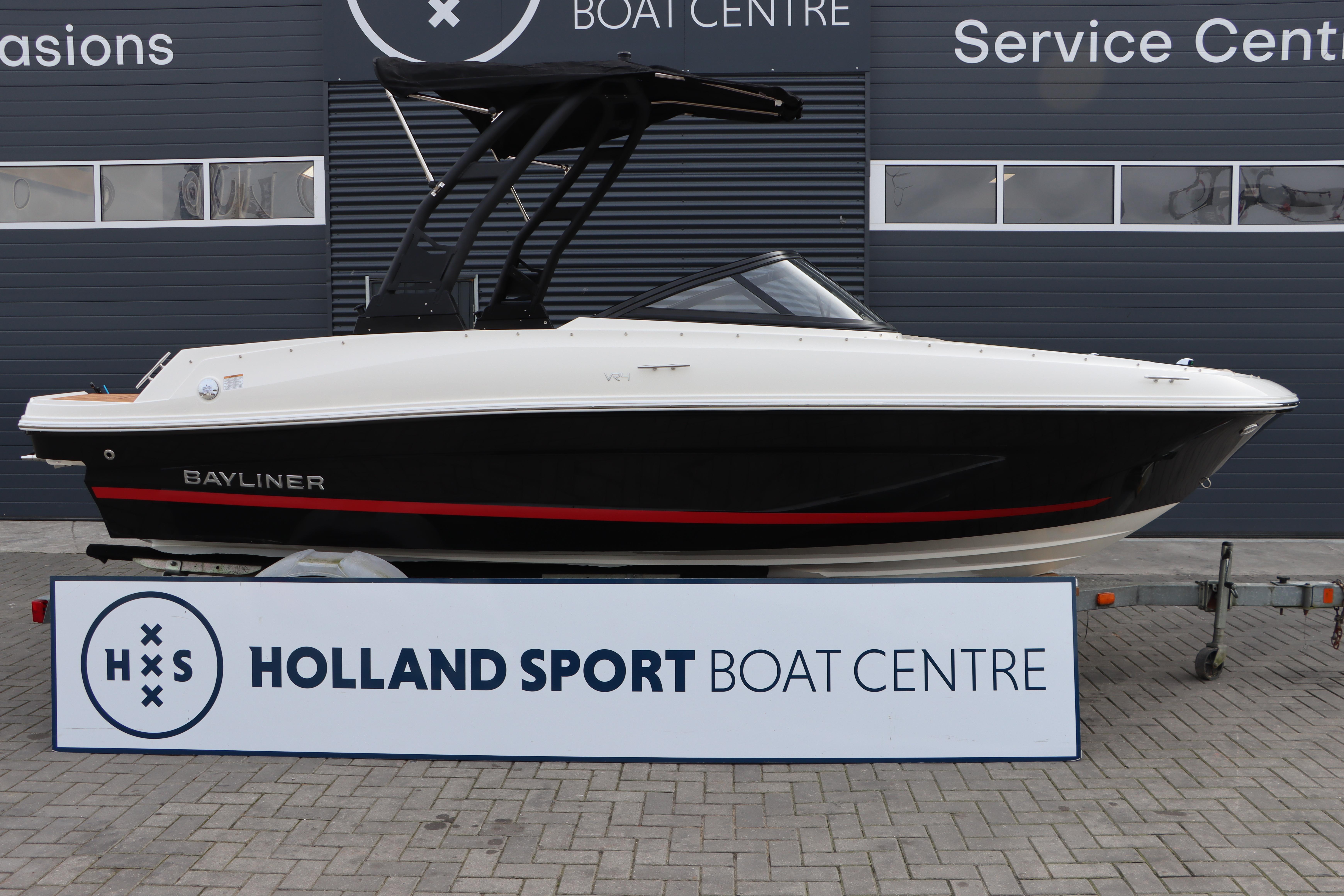 Bayliner VR4 Bowrider OB — foto 2 van 18