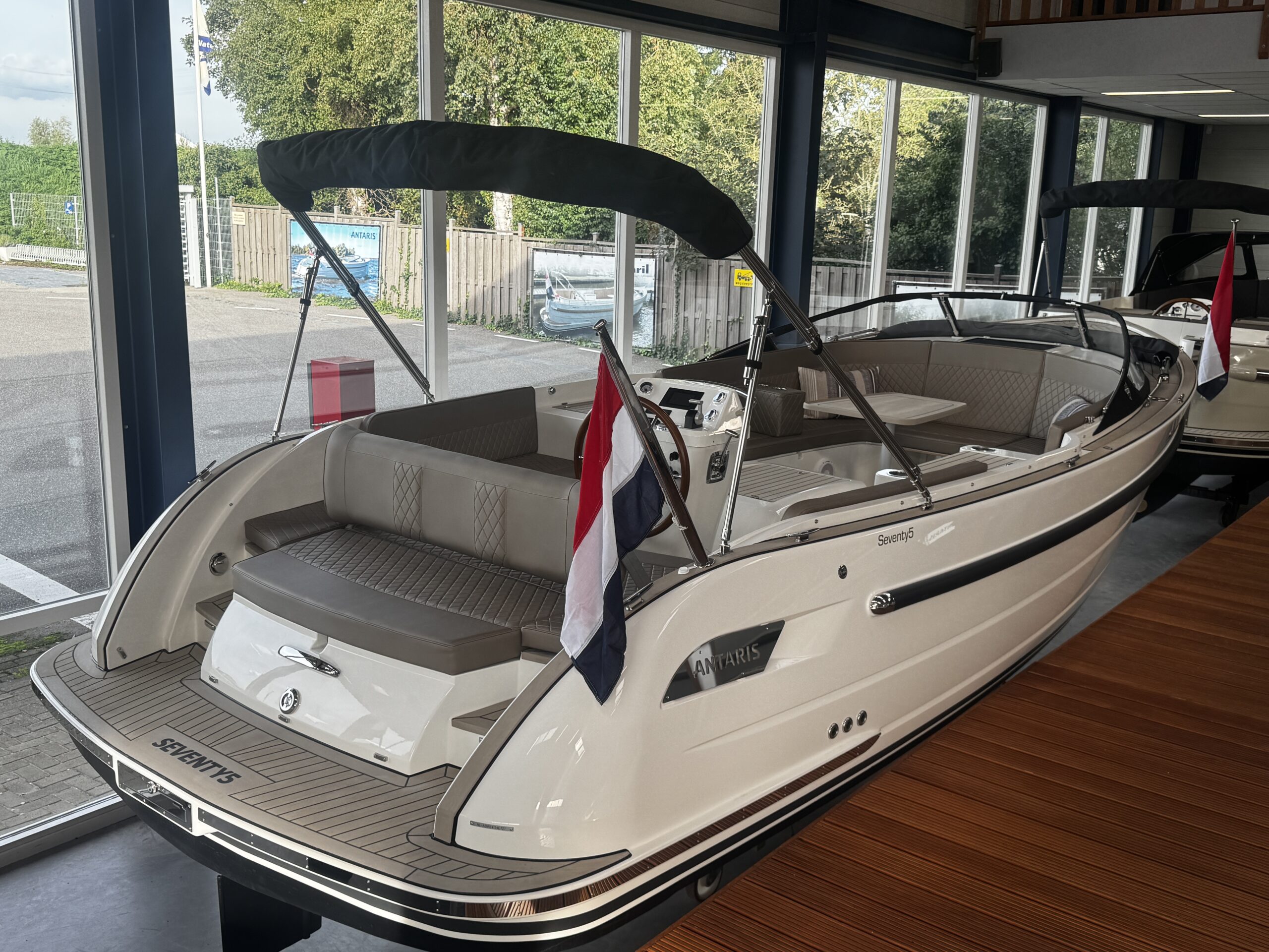 Antaris Seventy5 Hybride (op voorraad) — foto 14 van 14