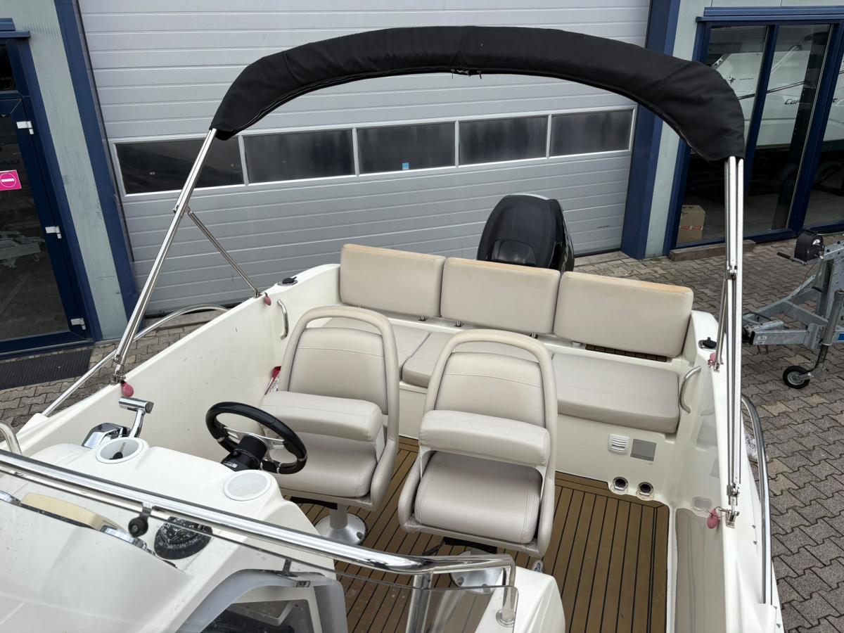 Quicksilver Active 675 — foto 8 van 13
