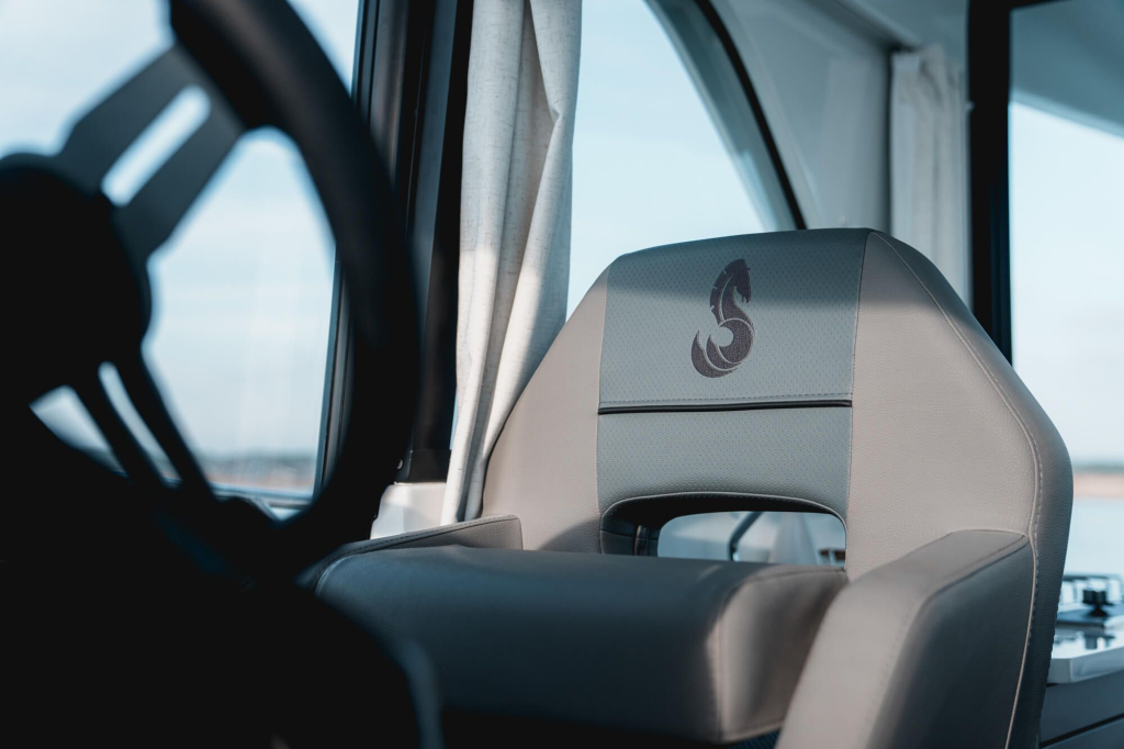 Beneteau Antares 9 | Nieuw samenstellen vanaf €165.286,- — foto 13 van 20