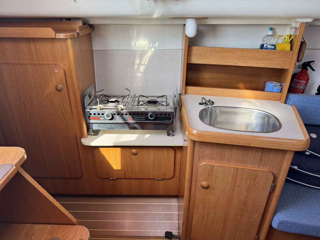 Jeanneau Sun Odyssey 24.2 — foto 10 van 26