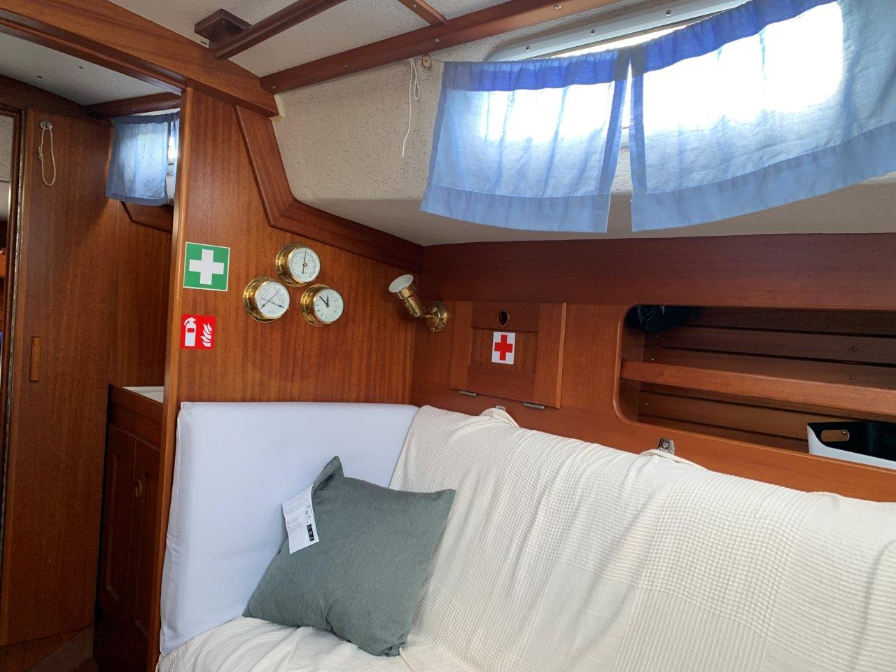 Hallberg-Rassy 29 — foto 34 van 62