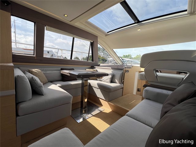 Beneteau Monte Carlo 5S — foto 10 van 75