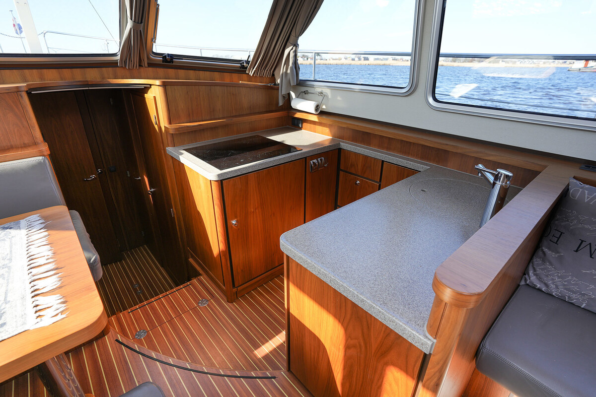 Linssen Grand Sturdy 410 AC Variotop met stabilisator — foto 38 van 79