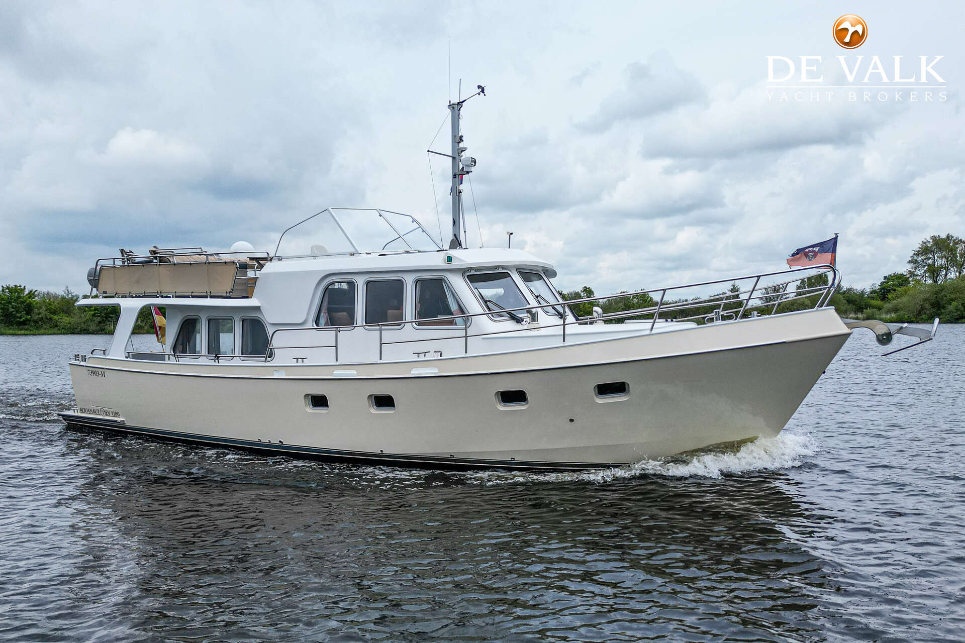 Aquanaut European Voyager 1300 — foto 1 van 38