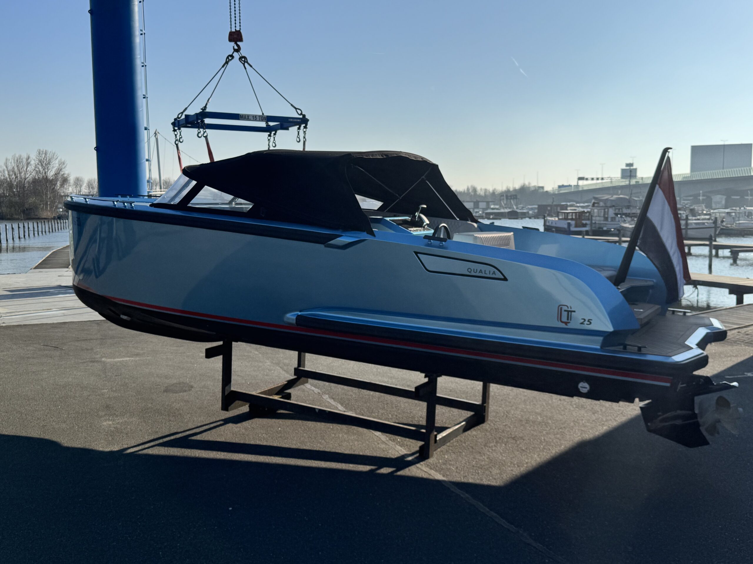 Qualia QT25 — foto 5 van 22