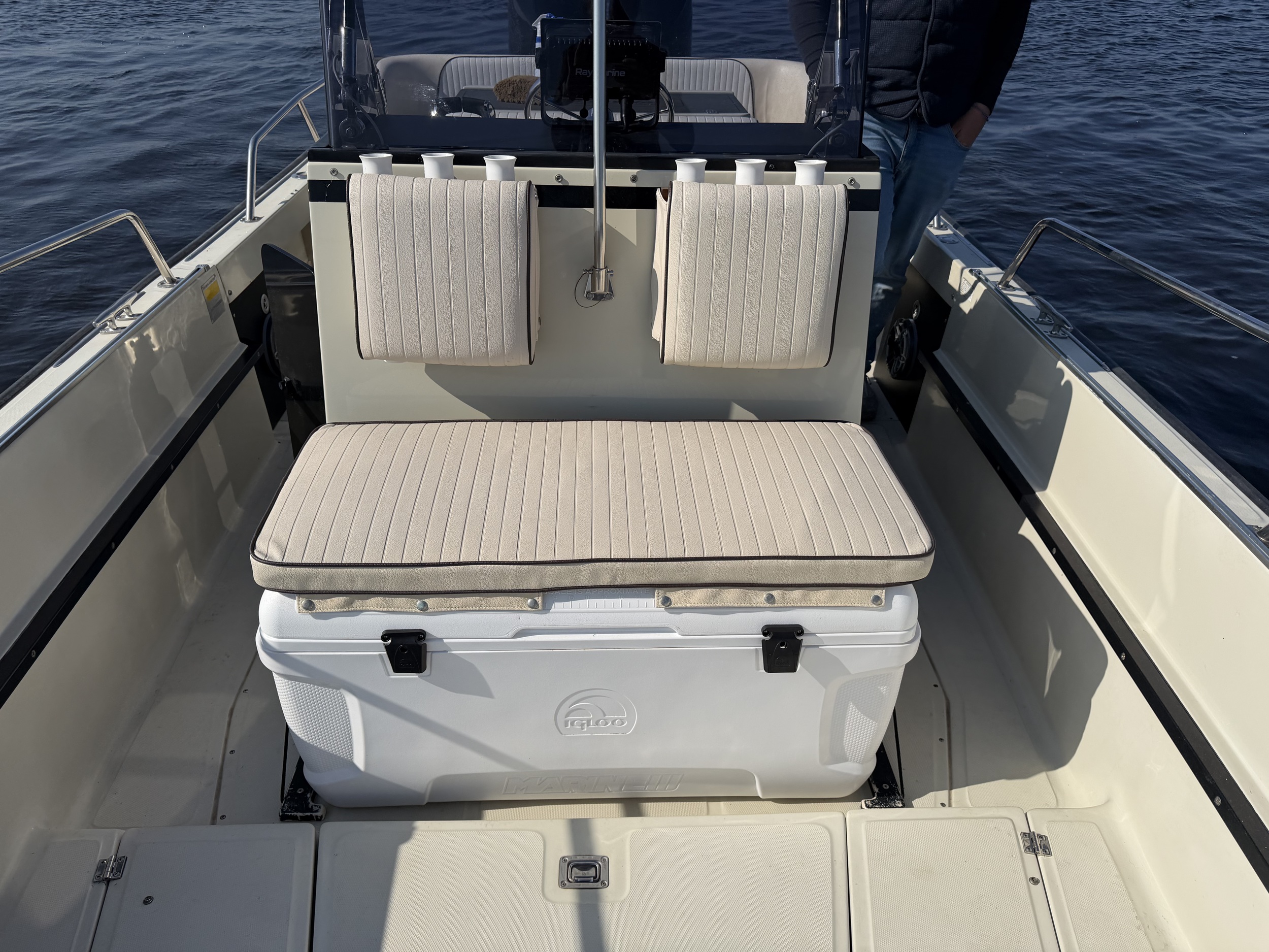 Boston Whaler 25 Outrage — foto 19 van 37