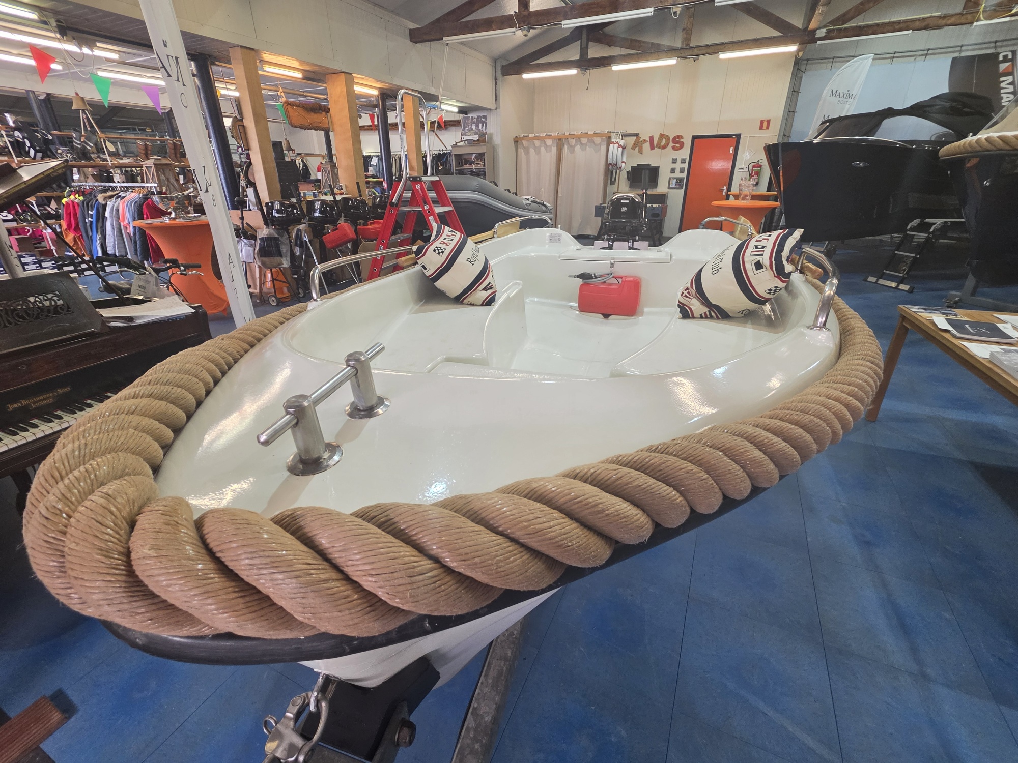Texas 360 open sloep, 9.9 Mercury en KNOT wegtrailer — foto 2 van 8
