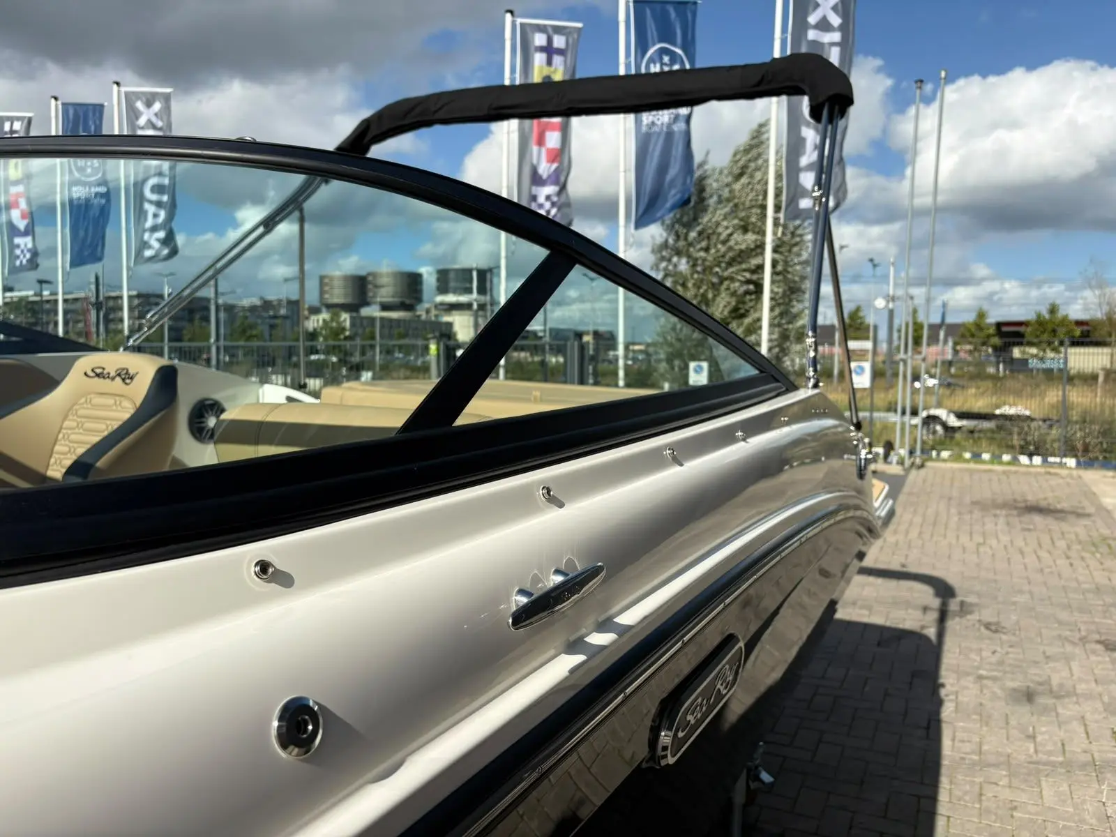 Sea Ray SPX 190 (2027) — foto 11 van 39
