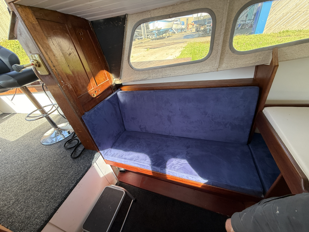 Bakdekkruiser ex politie. Zeer fraai scheepje!  7m — foto 11 van 15