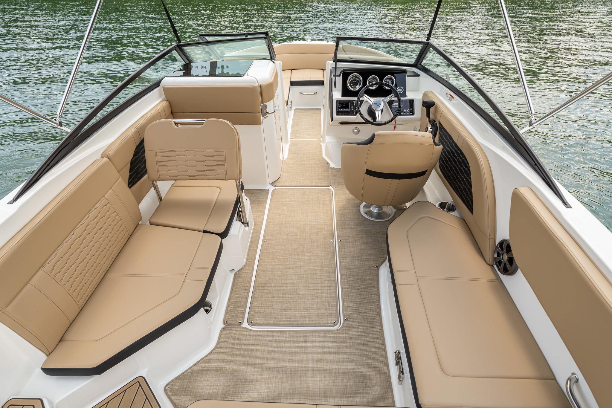 Sea Ray SPX 230 — foto 22 van 27