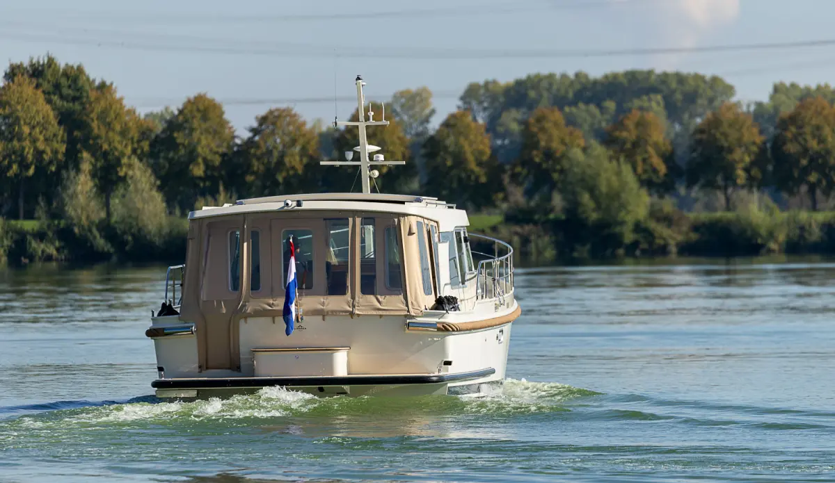 Grand Sturdy 40.0 Sedan — foto 7 van 12