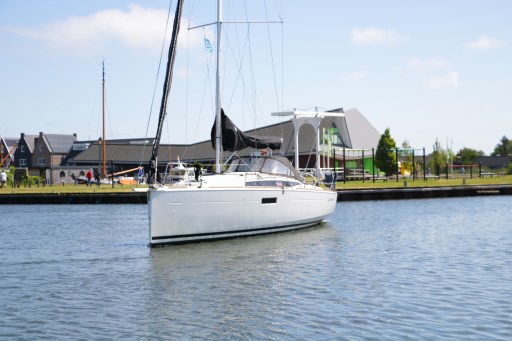 Jeanneau Sun Odyssey 349 (2018) — foto 9 van 12