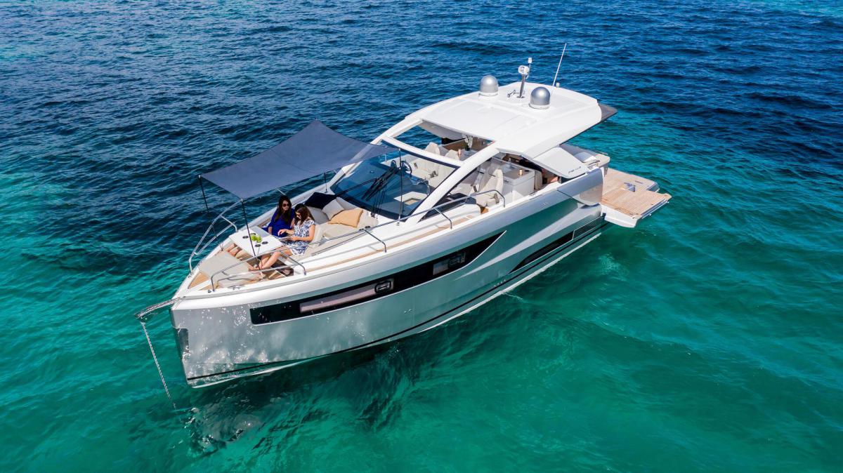 Jeanneau DB43 — foto 2 van 41