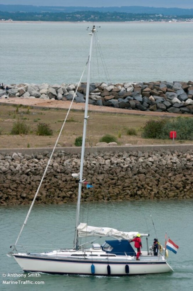 Westerly - Sailing Yacht - GRP (Polyester) - 1990 - € 76.500 — foto 9 van 11