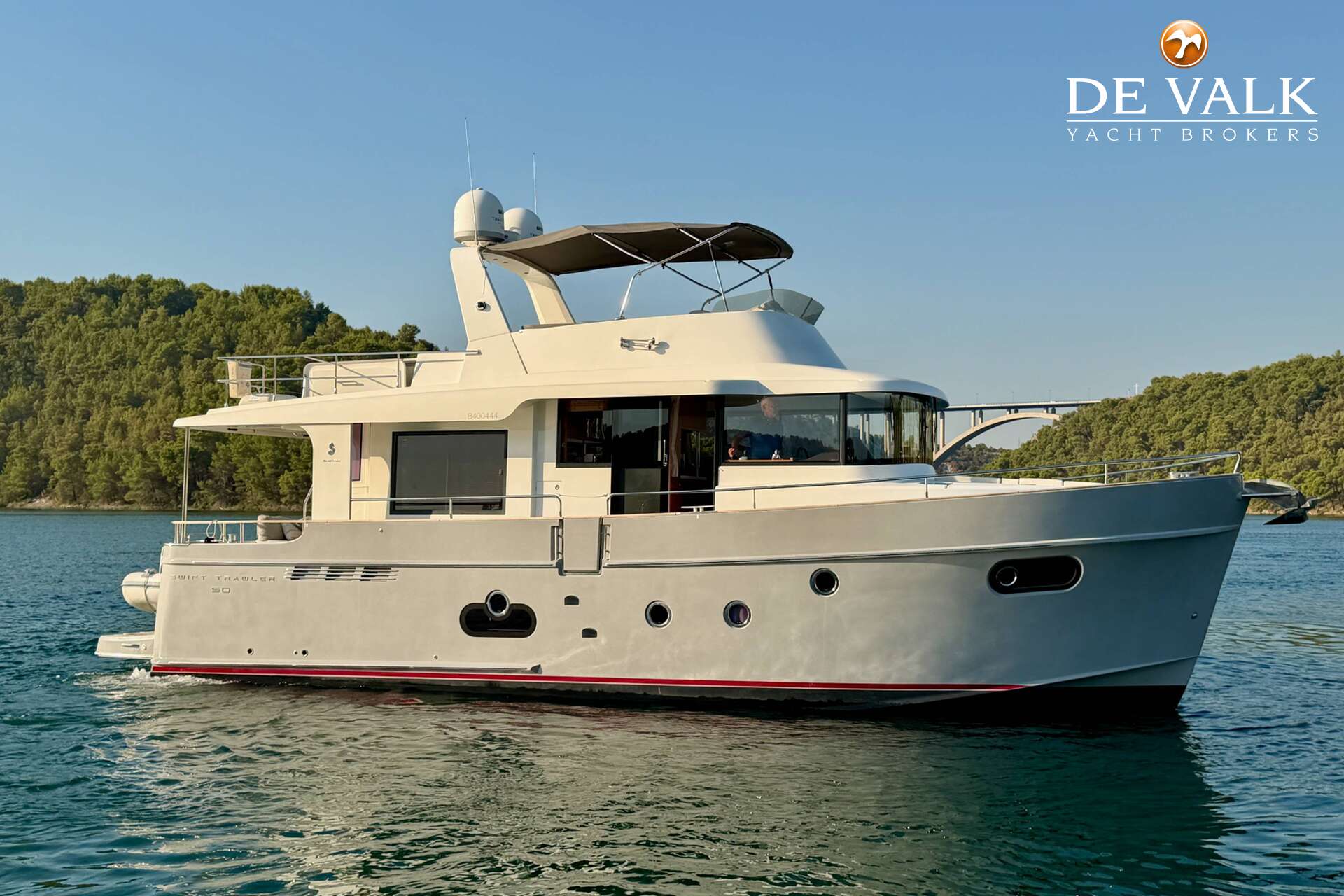Beneteau Swift Trawler 50 — foto 1 van 38