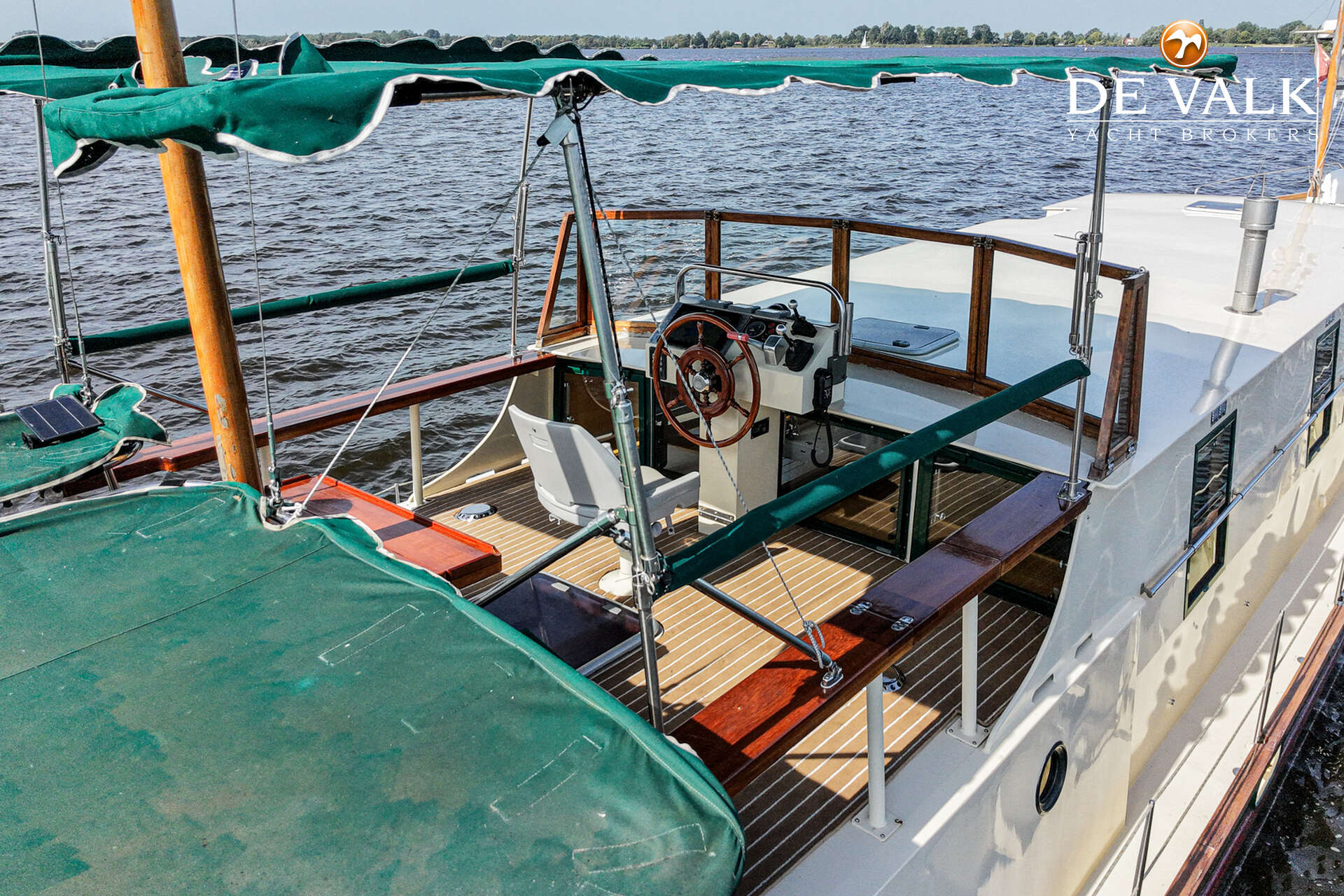 Luxe motor 20 m — foto 13 van 38