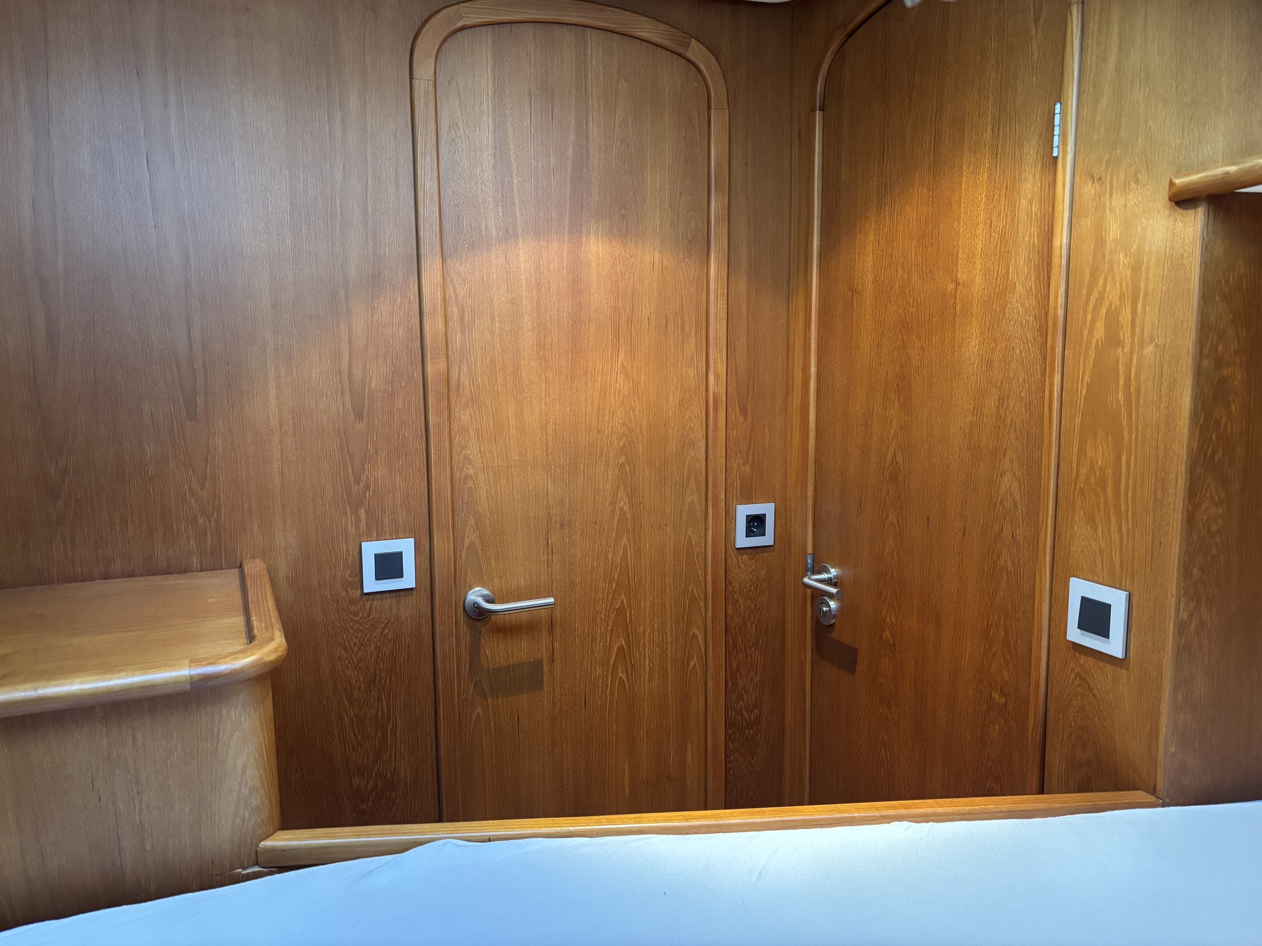 Explorer 45 — foto 18 van 29