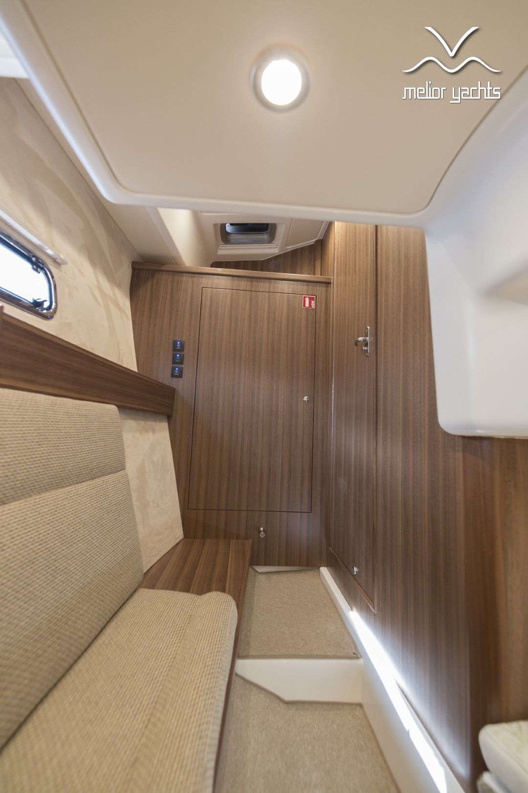 Saga 385 - Edition Walnut Interior — foto 32 van 56
