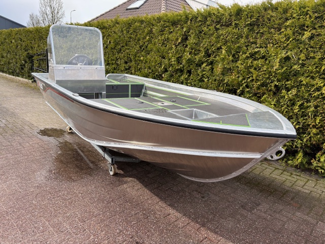 VAARKLAAR!! Nieuwe Kerman M428 met Tohatsu 30 PK  4 Takt — foto 6 van 12