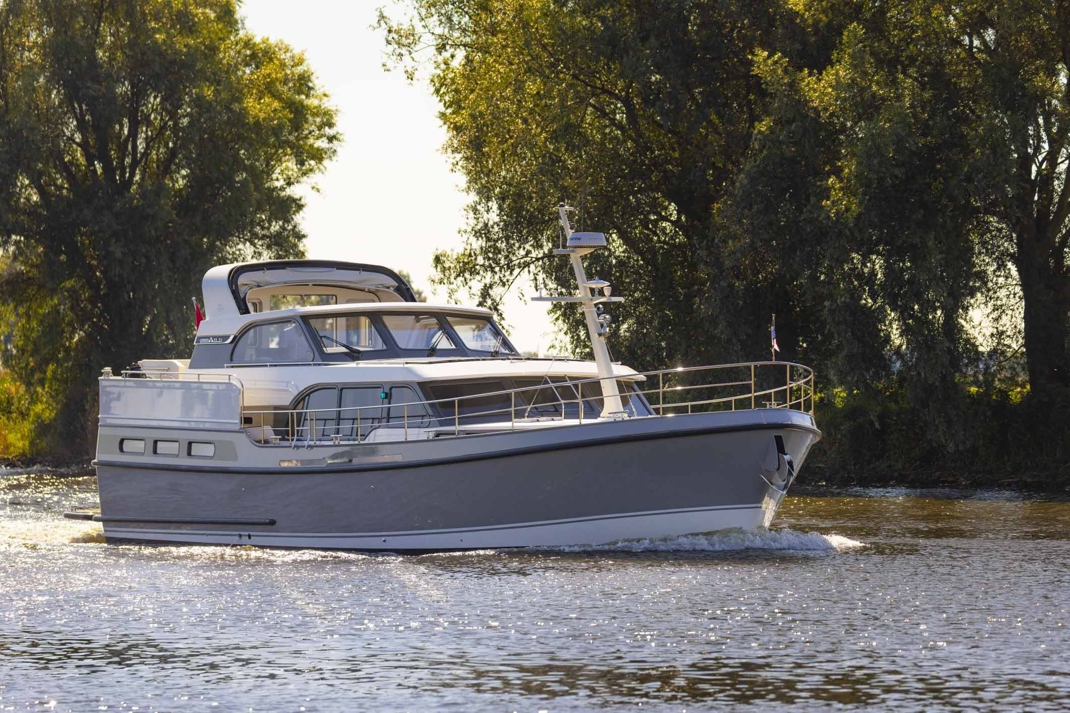 Linssen 55 SL AC Variotop®