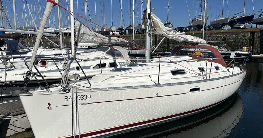 Beneteau Oceanis Clipper 311
