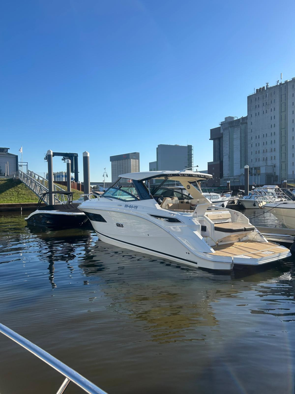 Sea Ray Sundancer 320 — foto 36 van 39